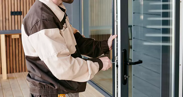 Fix Patio Screen Door Rollers in Florida Ridge, FL